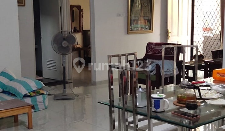 rumah 2 lantai bagus rapih murah lt 202 lb 180 villa nusa indah 3