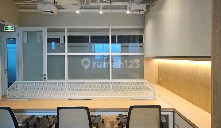 Kantor Full Furnish Include Service Charge Listrik & Internet 1