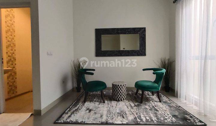 Rumah Siap huni di jatisampurna row jalan lebar dekat tol