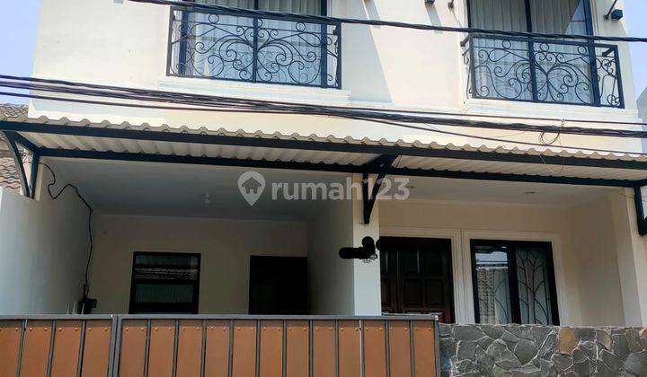 Dijual Cepat Griya Loka Bsd Rumah Rapih Siap Huni Full Furnish 1