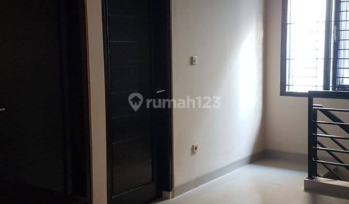 Rumah Palm Rahmani Town House Pondok Ranji Ciputat Lokasi Bagus 2