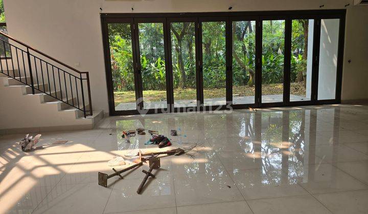 Rumah 2 Lantai Bagus Siap Huni di Green Cove Bsd City, Tangerang 2