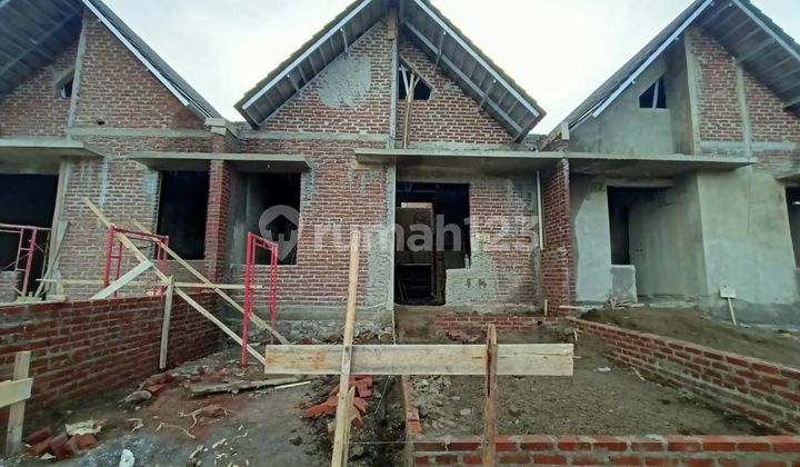 Rumah Berkualitas di Cimahi, View Perhijauan Sejuk Dan Free Furnished 5