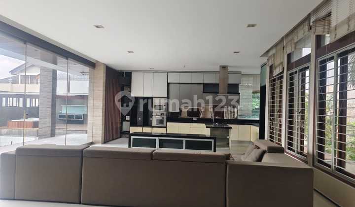 Rumah Mewah 3 Lantai Siap Huni Setra Duta Bandung 2