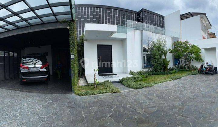 Rumah Cirebon pusat kota yg Strategis  . Rumah Modern dan minimalis .. dengan suasa Hijou pemandangan gunung . 2