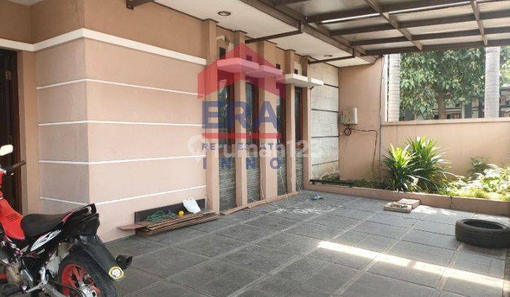 Rumah Cukup Besar Taman Holis Indah Bandung 2