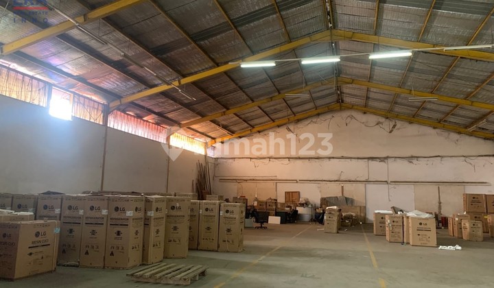 Gudang Masuk Kontainer Kalijaga Cirebon 11