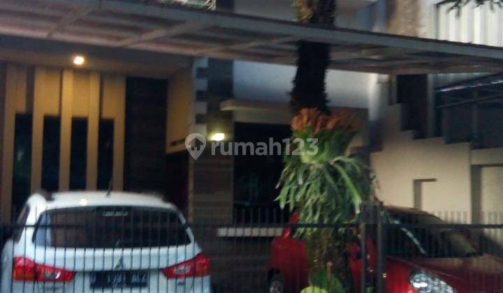 Rumah 3 Lantai Cantik Asri Nyaman Setra Duta Bandung 1