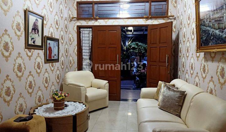 Rumah 2 Lantai Cantik Dan Anggun Batununggal Bandung 1