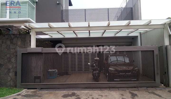 Rumah Mewah 3 Lantai Strategis Siap Huni Setra Duta Bandung 2