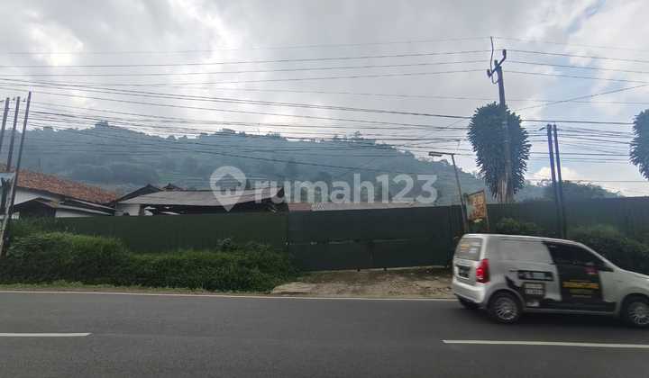 Land with 2 Frontages in a Busy and Strategic Area, Lembang Bandung Main Road.