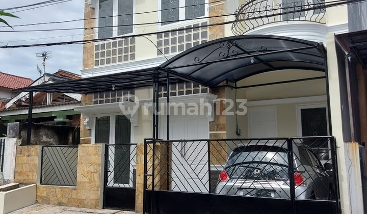 House in Bukit Nusa Indah Close to Bintaro & BSD Tangsel...