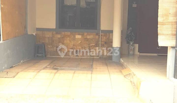 Cluster house Edora in Graha Raya Bintaro, close to Transpark Mcd and other culinary centers... 2