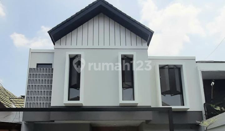 Rumah di Sektoe 3 Bintaro, Brand New. Lokas dekat dg Bintaro Plaza, st kereta, RS Mitra Keluarga dan sekolah Pembangunan Jaya...
