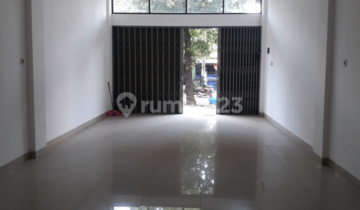 Kodam Bintaro Shophouse in Pesanggrahan close to Park View Apartment South Jakarta... 2