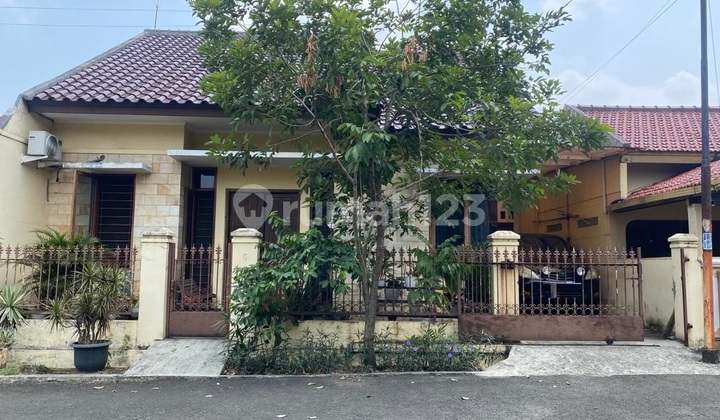 Ready-to-Occupy House, Strategic Location in Pondok Ranji