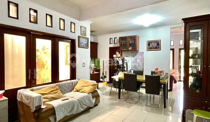 Rumah Cluster di Kebayoran Lama, Jaksel 2