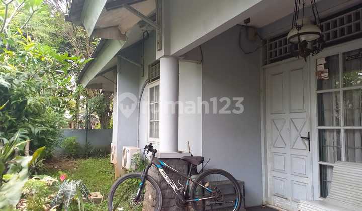 Rumah Sektor 9 Bintaro posisi di hoek dekat taman, rumah 1 lantai... 2