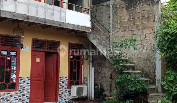 Rumah 2 Lantai hunian dan kost2an lokasi dekat dg jl RC Veteran Raya...