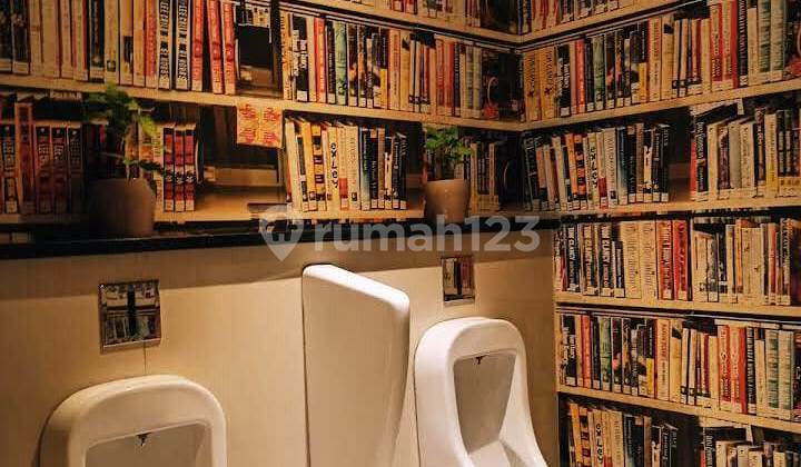 Fatmawati Raya Shop House in South Jakarta. Fatmawati Raya Shop House in South Jakarta.