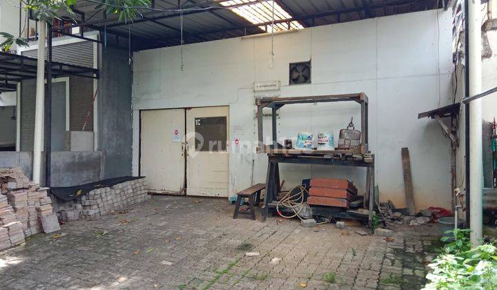 Rumah Hitung Tanah di Jl Penerangan Wijaya Kusuma Grogol Jakarta Barat 2