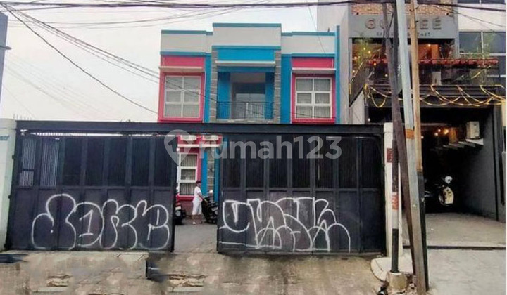 Office Building on Jl Raya Kebayoran Lama Sukabumi Utara Kebon Jeruk West Jakarta Office Building on Jl Raya Kebayoran Lama Sukabumi Utara Kebon Jeruk West Jakarta