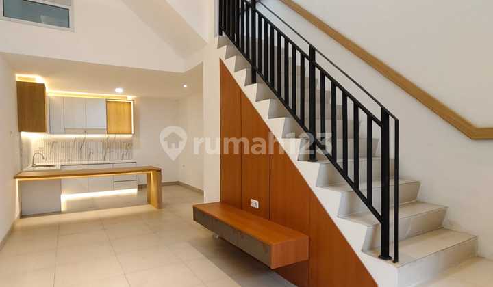 Rumah Modern Minimalis  Duri Kepa Jakarta Barat row 2 mobil
