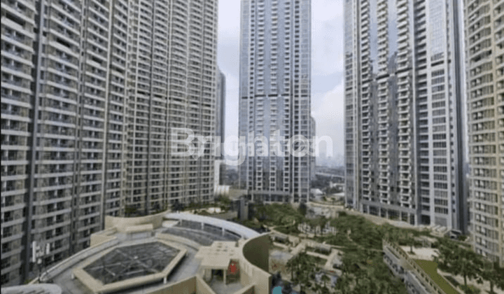 Taman Anggrek Residence TA Res Daffodil lantai sedang unit sudut view Pool 2