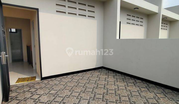 Rumah 4Lt Tanjung Duren Modern Minimalis Dekat Mal Cp Row 2 Mobil 2