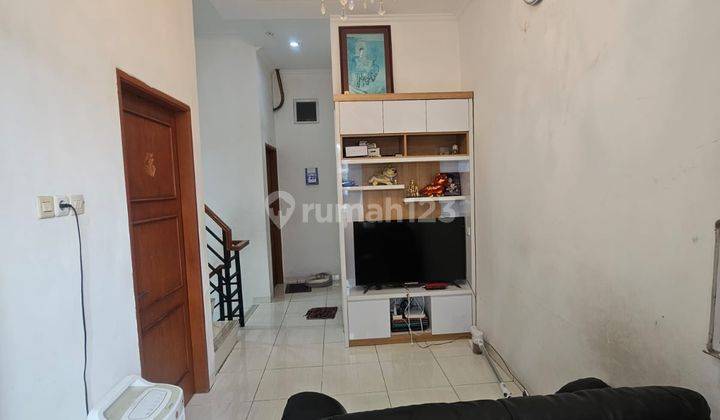 Rumah 1M an Tanjung Duren Jakarta Barat 2