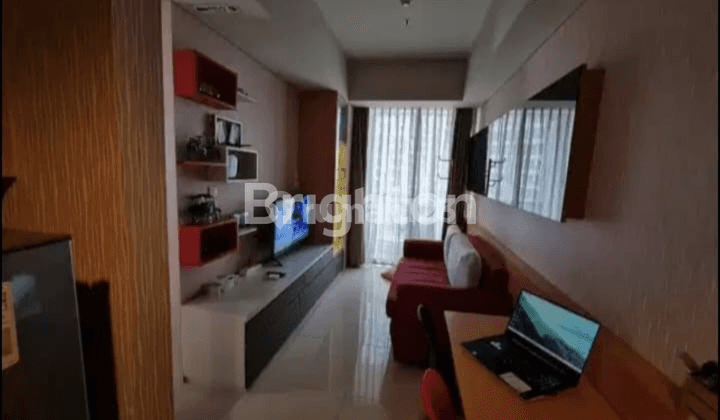 Taman Anggrek Residence TA Res Daffodil lantai sedang unit sudut view Pool 1