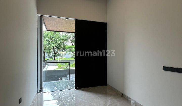 Rumah Split Level Citraland Dekat Universitas Ciputra Mewah 2