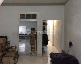 Rumah Pusat Kota Surabaya Cempaka Tegalsari Lokasi Strategis 2