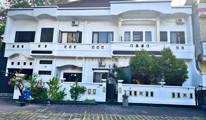 For sale private house in a safe & comfortable environment. Suitable for large families or offices in the Denpasar area of Bali 1