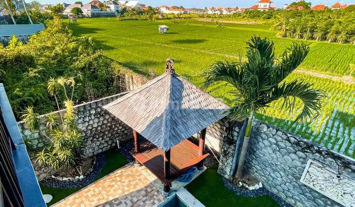 Modern Villa At Batubelig With Amazing Rice Field Views 1