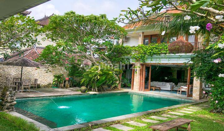 Villa Tropical Lingkungan Expat Umalas Tegal Cupek 2