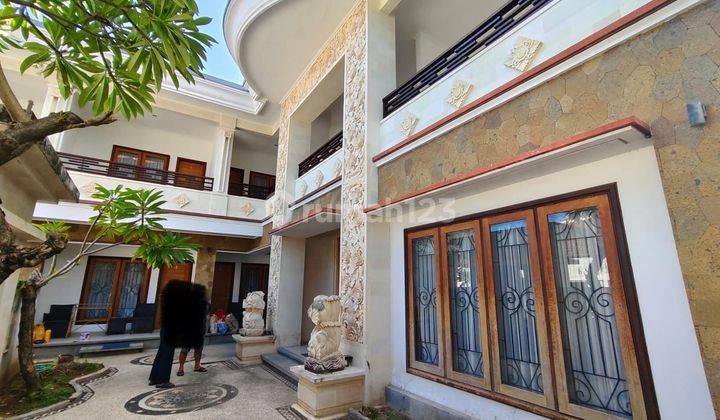 Guesthouse 10 Kt Lokasi Super Cuan Di Kuta Dekat Ke Airport 2