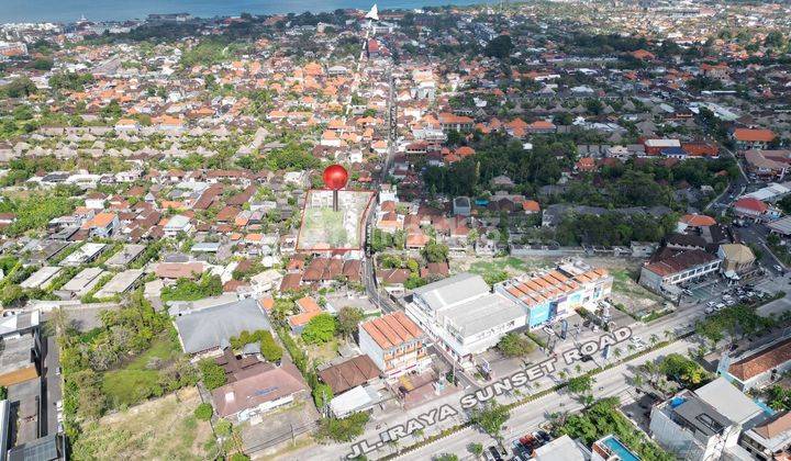 Dijual Tanah Pinggir Jalan Utama Seminyak 1