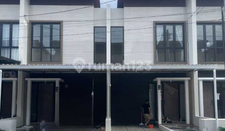 Rumah Bagus Baru Gress Disewakan Di Alana Gunungsari