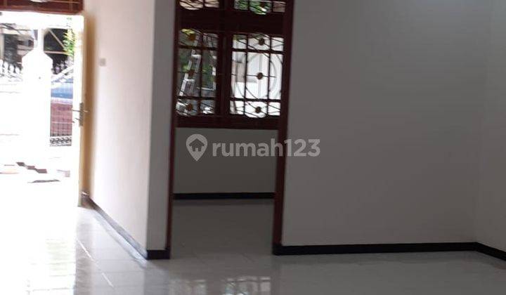 Rumah di Nirwana eksekutif SHM Bagus siap ditempati  2