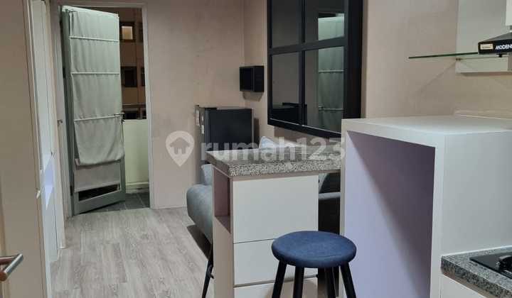 Gunawangsa Tidar Apartment for Rent, 2 Bedroom Type, Well Furnished