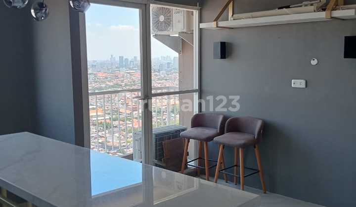 Apartemen Dijual Puncak Dharmahusada 3br Furnish