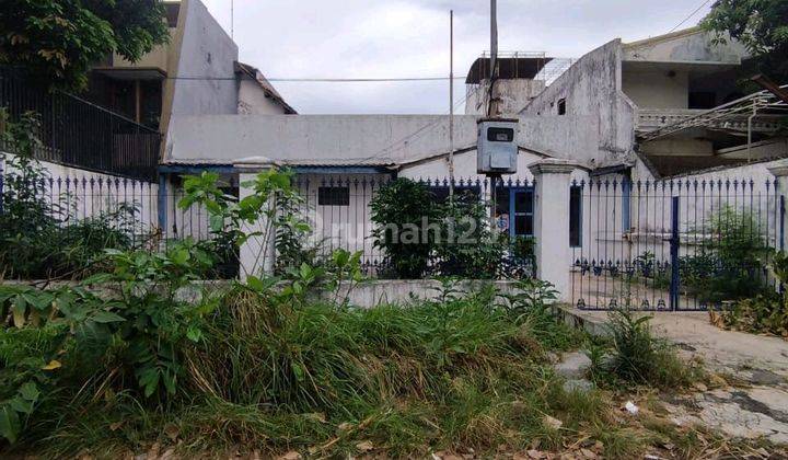 Rumah Kontrakan Di Tengah Kota Butuh Renovasi Di Jl Hj. Misbah 1