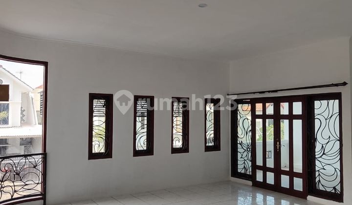 House For Rent In Citraland On Kembar Street 2