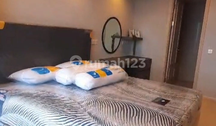 Apartemen 2 Kamar Tidur di Tengah Kota Furnished 2