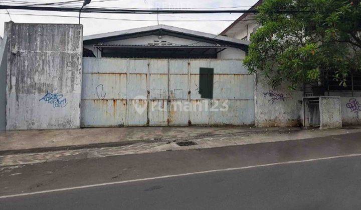 Gudang Strategis Raya Bandulan Kota Malang Akses Container 1
