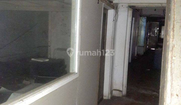Ruang Usaha di Poros Jalan Utama Basuki Rahmat Klojen Malang 2