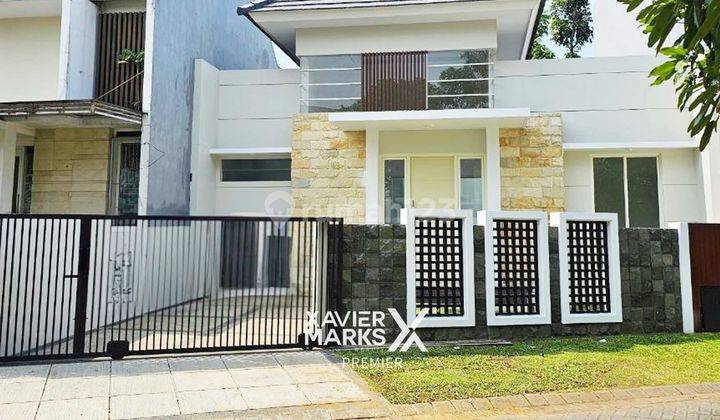 Rumah Mewah di Greenwood Golf Araya Malang  1