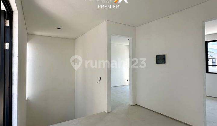 For Sale New American Style House in Citraland Puncak Tidar Malang 2