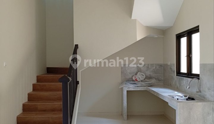 Super Murah Dijual Rumah Baru Tengah Kota di Jl Batubara Kota Malang 2